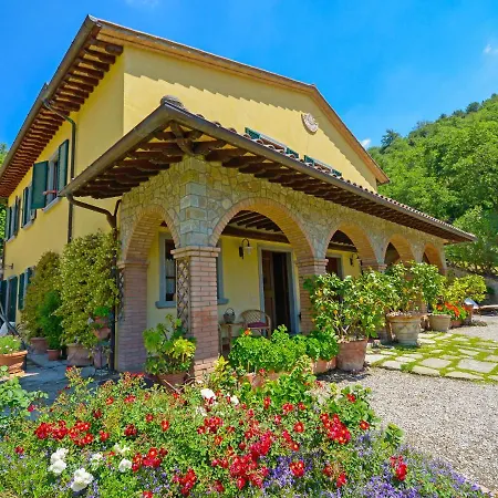 Apartment Locazione Turistica Il Farinaio-2 Cortona